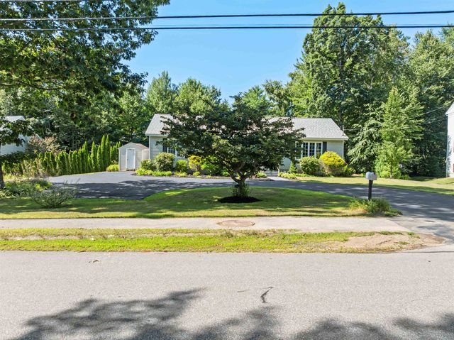 81 Lynnewood Road, Laconia, NH 03246