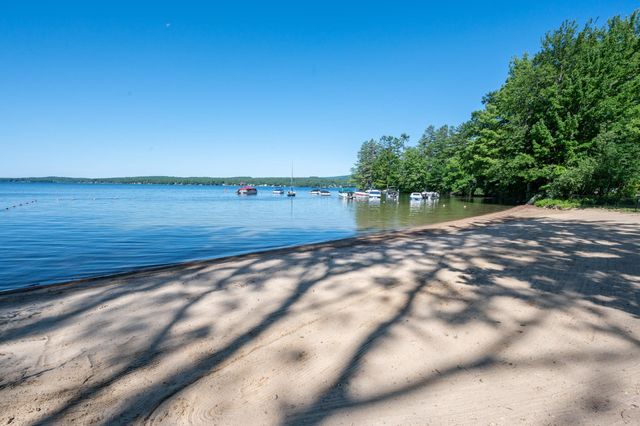 81 Lynnewood Road, Laconia, NH 03246