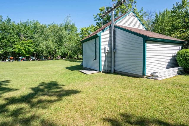 81 Lynnewood Road, Laconia, NH 03246