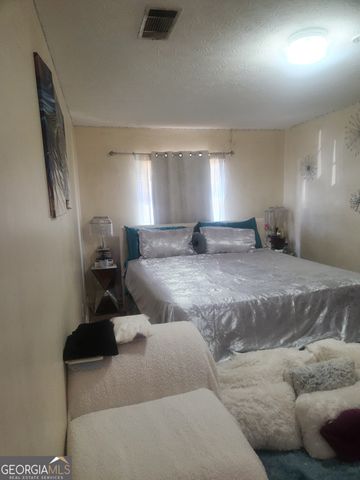 5936 N Castlegate Drive, Atlanta, GA 30349