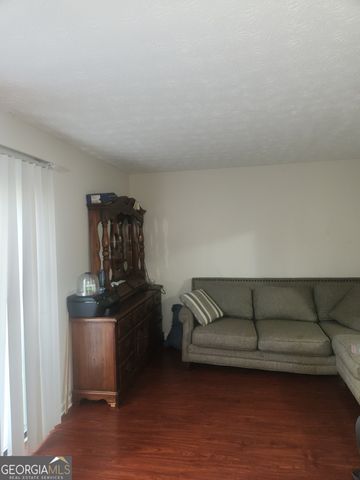 5936 N Castlegate Drive, Atlanta, GA 30349