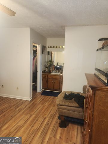 5936 N Castlegate Drive, Atlanta, GA 30349