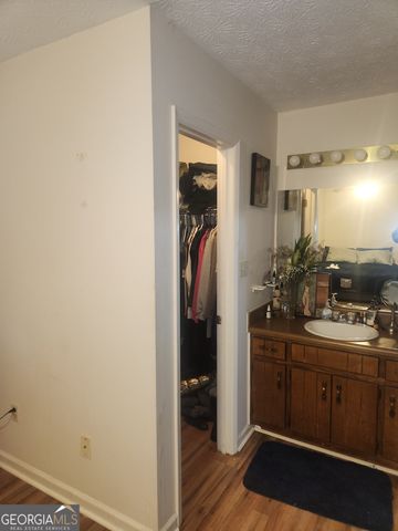 5936 N Castlegate Drive, Atlanta, GA 30349