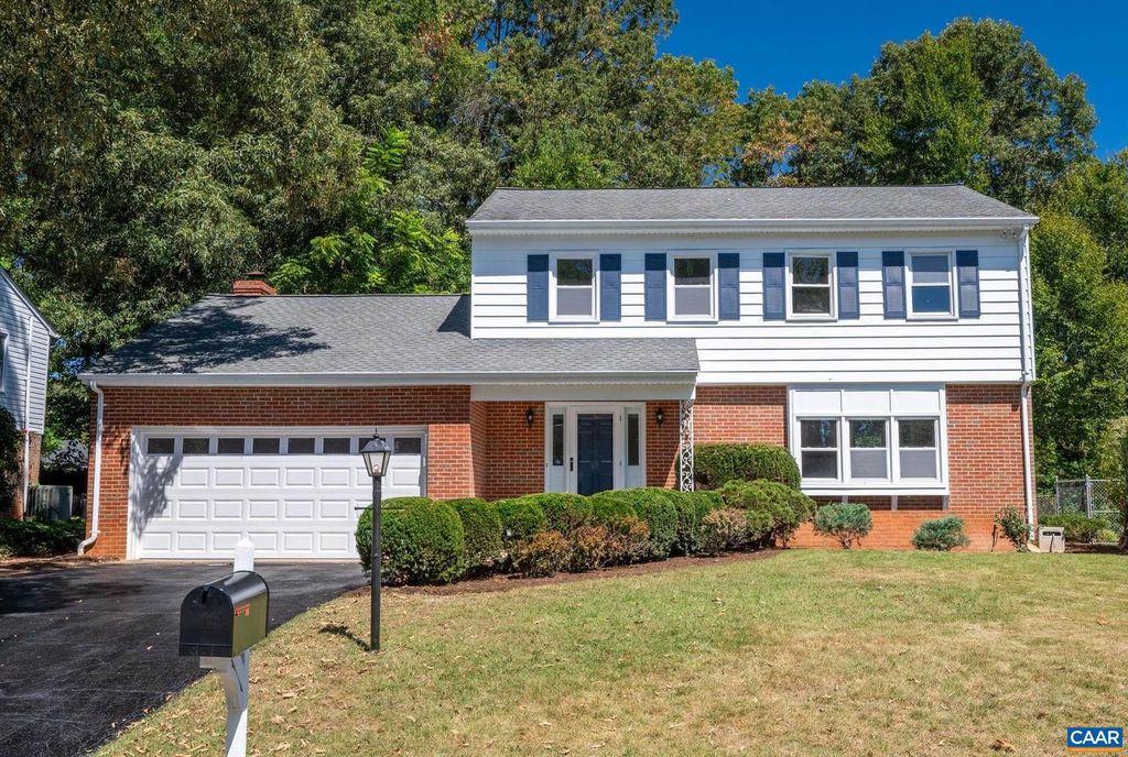 307 EASTBROOK DR, Charlottesville, VA 22901