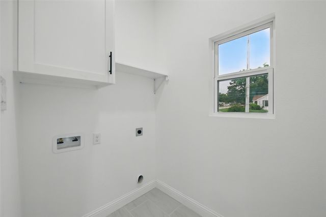 3220 N Houston, Fort Worth, TX 76106