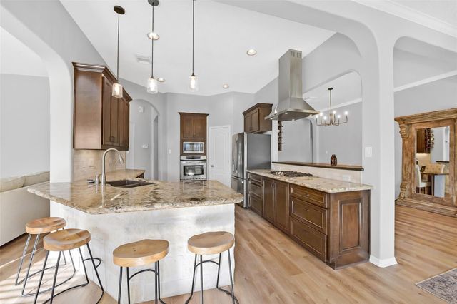 1814 Sandy Lake Drive, Friendswood, TX 77546