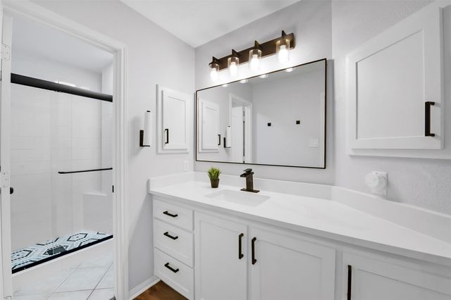 1814 Sandy Lake Drive, Friendswood, TX 77546