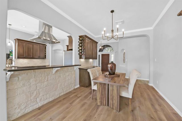 1814 Sandy Lake Drive, Friendswood, TX 77546