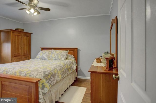 21 BEECHER DR, Carlisle, PA 17015