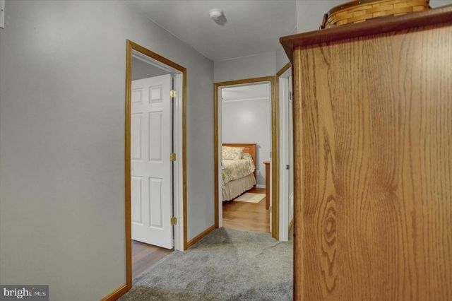 21 BEECHER DR, Carlisle, PA 17015