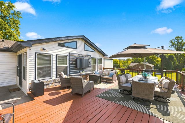 112 Oakmont Dr, Mount Juliet, TN 37122