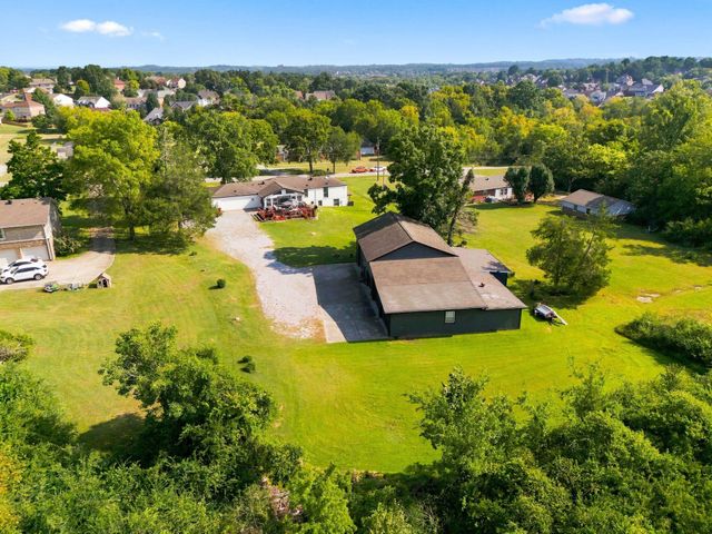 112 Oakmont Dr, Mount Juliet, TN 37122