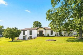 112 Oakmont Dr, Mount Juliet, TN 37122