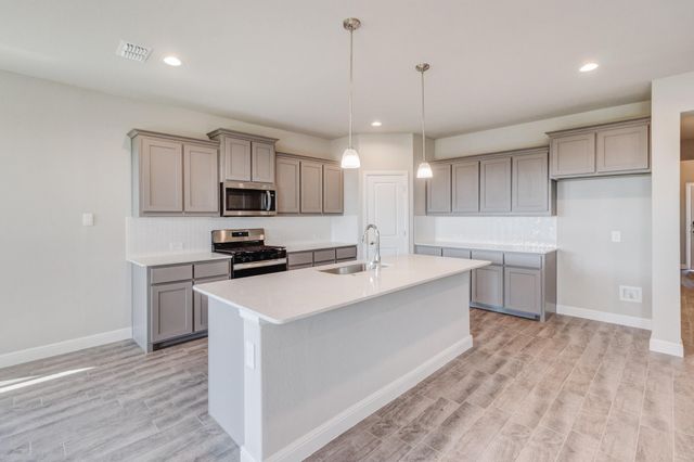 15524 Balham Pass, Fort Worth, TX 76247