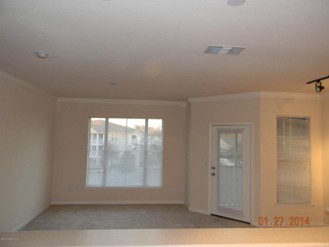 8290 GATE Parkway W 1117, Jacksonville, FL 32216