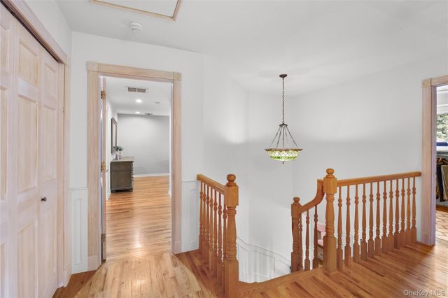 300 Private Road 8, Cutchogue, NY 11935