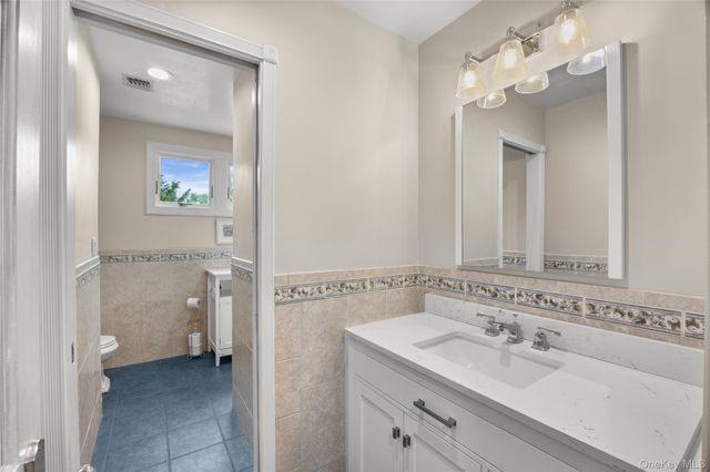 300 Private Road 8, Cutchogue, NY 11935