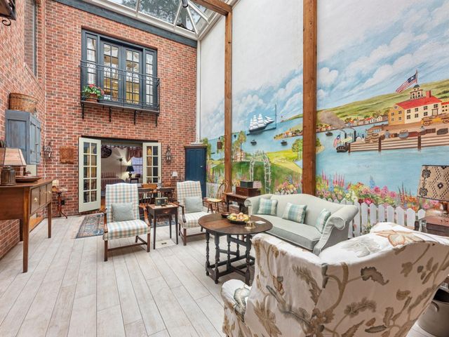 9063 Briar Forest Drive, Houston, TX 77024