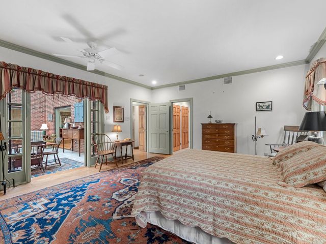 9063 Briar Forest Drive, Houston, TX 77024