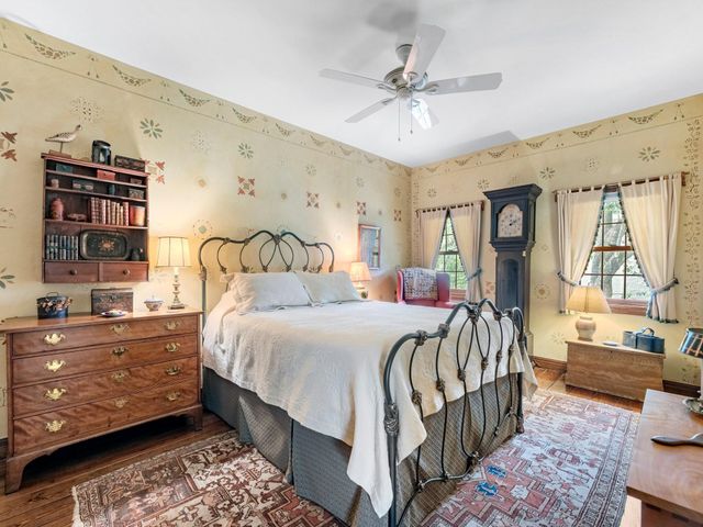 9063 Briar Forest Drive, Houston, TX 77024