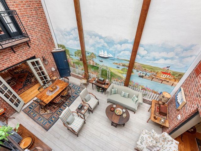 9063 Briar Forest Drive, Houston, TX 77024