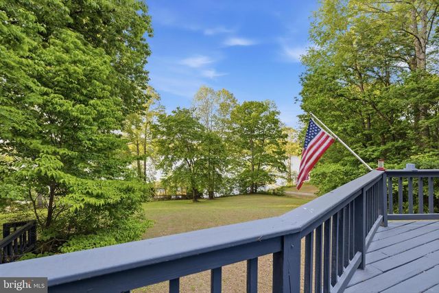 303 PINE DR, Louisa, VA 23093