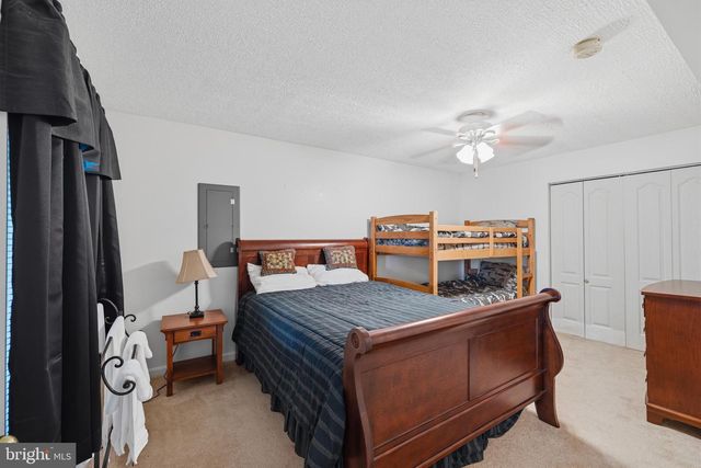 303 PINE DR, Louisa, VA 23093
