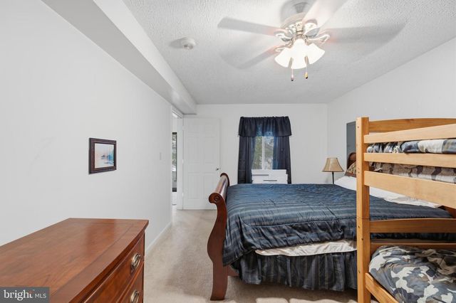 303 PINE DR, Louisa, VA 23093