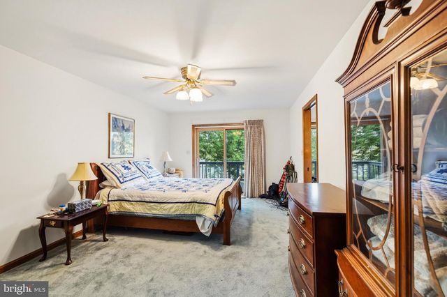 303 PINE DR, Louisa, VA 23093