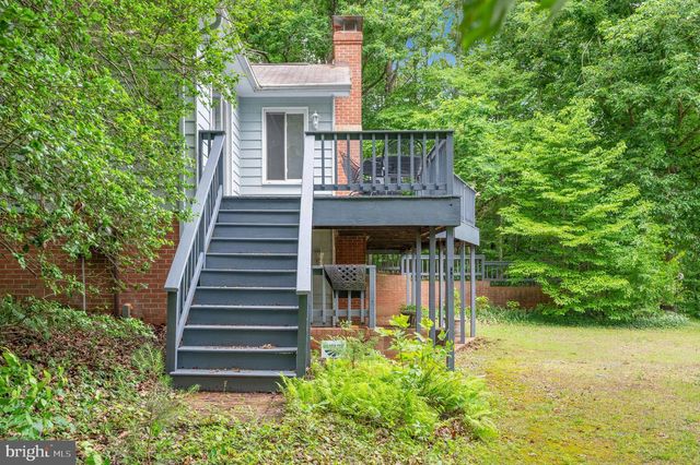 303 PINE DR, Louisa, VA 23093