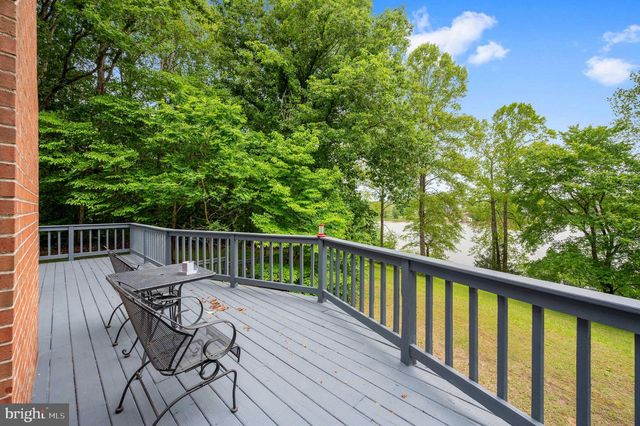 303 PINE DR, Louisa, VA 23093