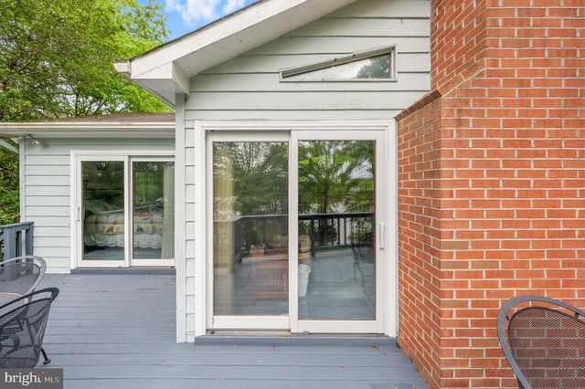 303 PINE DR, Louisa, VA 23093