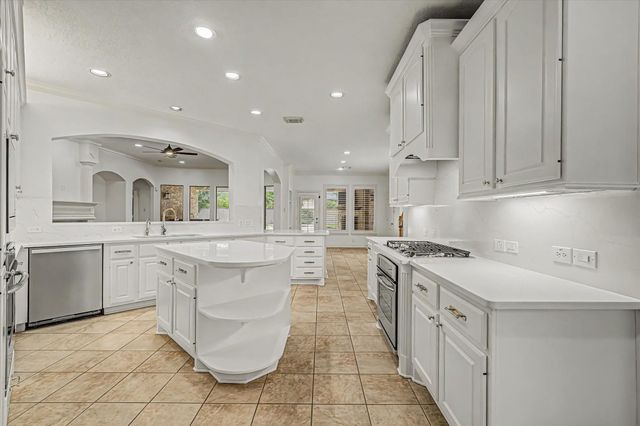 14323 Horizon Falls Lane, Humble, TX 77396
