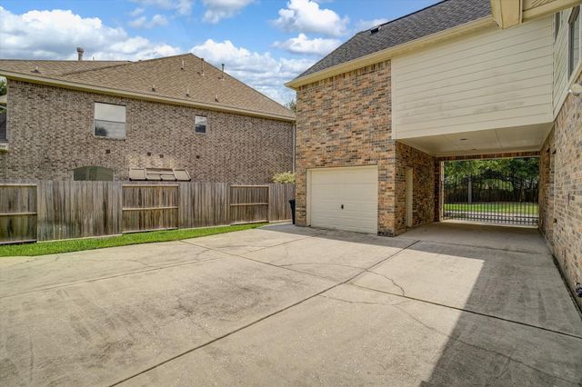 14323 Horizon Falls Lane, Humble, TX 77396