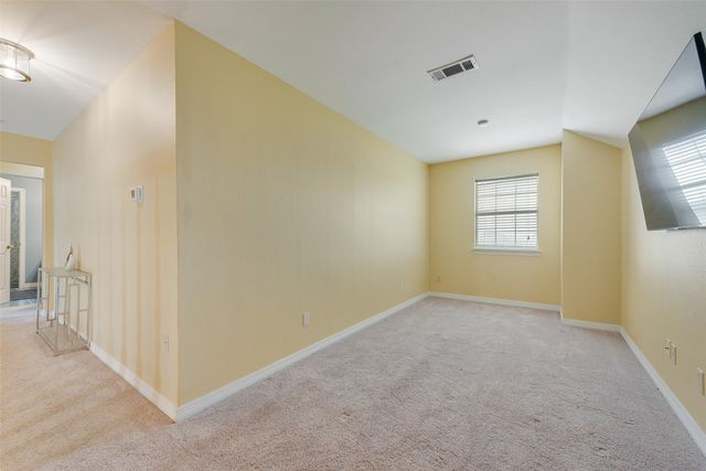 700 E Little Creek Road, Cedar Hill, TX 75104