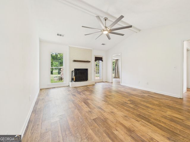 104 Huntington Drive, Lagrange, GA 30240