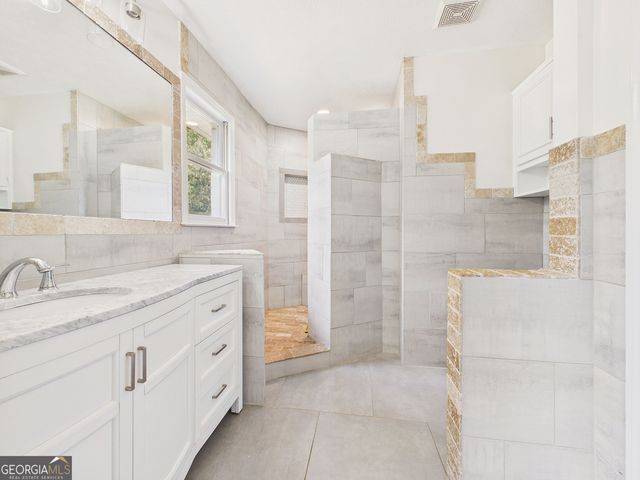104 Huntington Drive, Lagrange, GA 30240