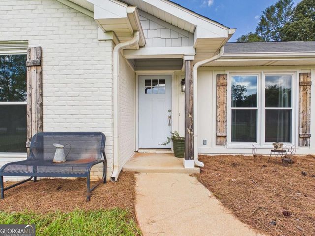 104 Huntington Drive, Lagrange, GA 30240
