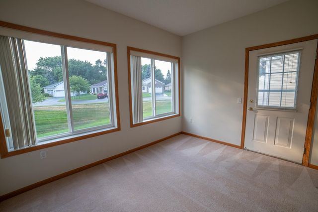 14677 Bloomfield Way, Rosemount, MN 55068