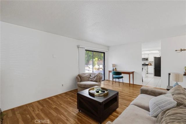 10628 Alabama Avenue, Chatsworth, CA 91311