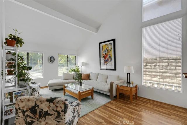 10628 Alabama Avenue, Chatsworth, CA 91311