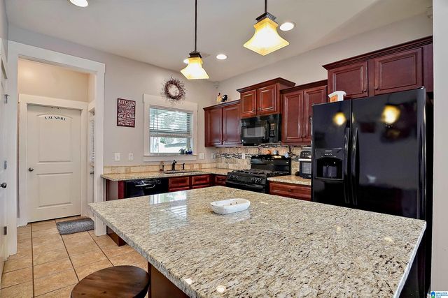 4846 MOUNTAIN GAP DRIVE, Bessemer, AL 35022