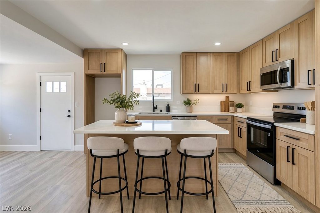 5920 Forrest Hills Lane, Las Vegas, NV 89108 — exterior