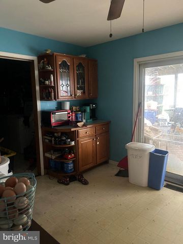 82 HOLDEN DR, New Castle, DE 19720