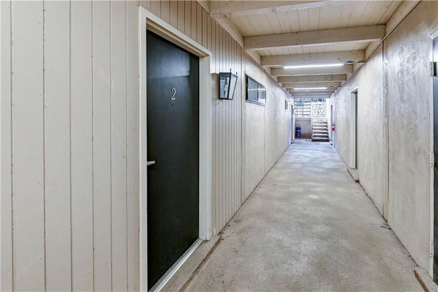 4157 Roanoke Road 2, Kansas City, MO 64111