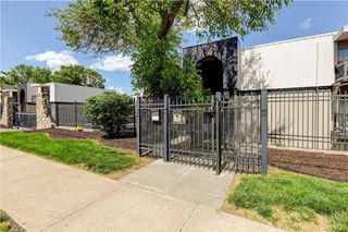 4157 Roanoke Road 2, Kansas City, MO 64111