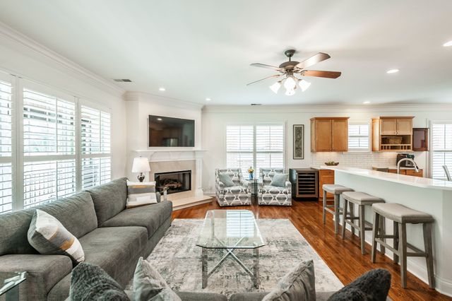 1159 Fairvue Village Ln, Gallatin, TN 37066