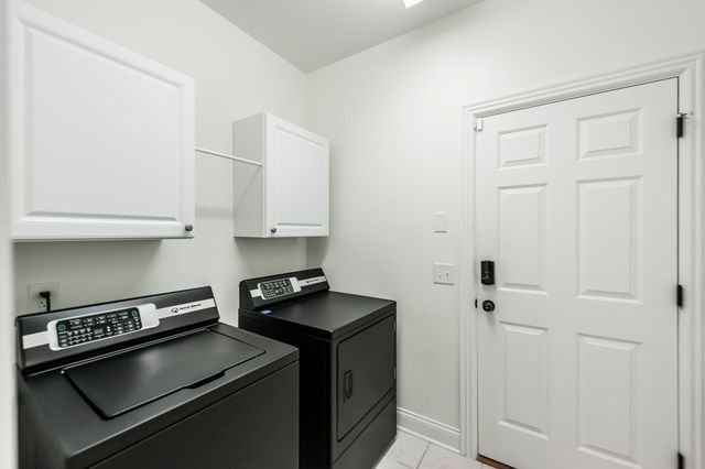 1159 Fairvue Village Ln, Gallatin, TN 37066