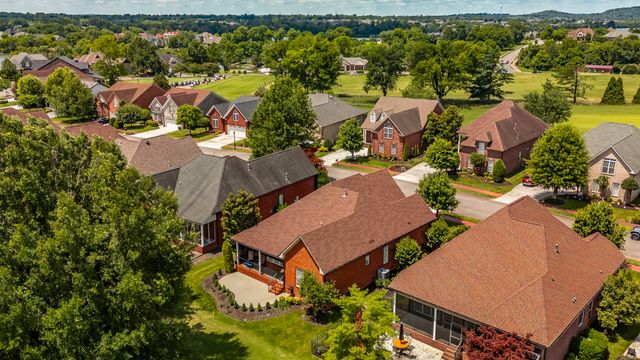 1159 Fairvue Village Ln, Gallatin, TN 37066