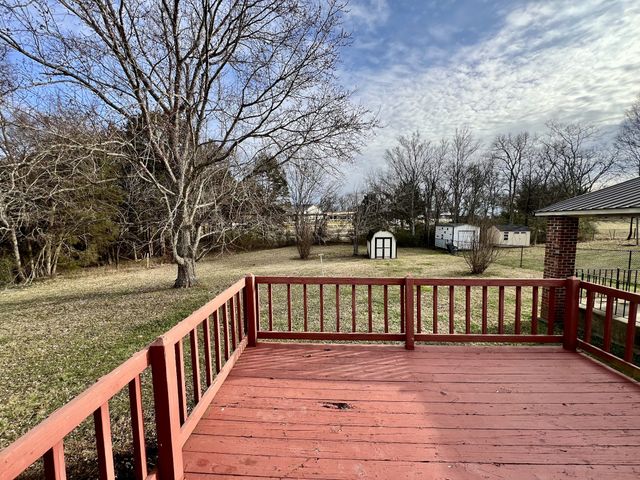 1205 Highway 82, S, Shelbyville, TN 37160